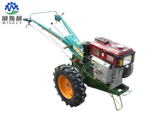 中国 専門の小型手のトラクターのトウモロコシの収穫機、農場労働者のトラクターのライト級選手 サプライヤー